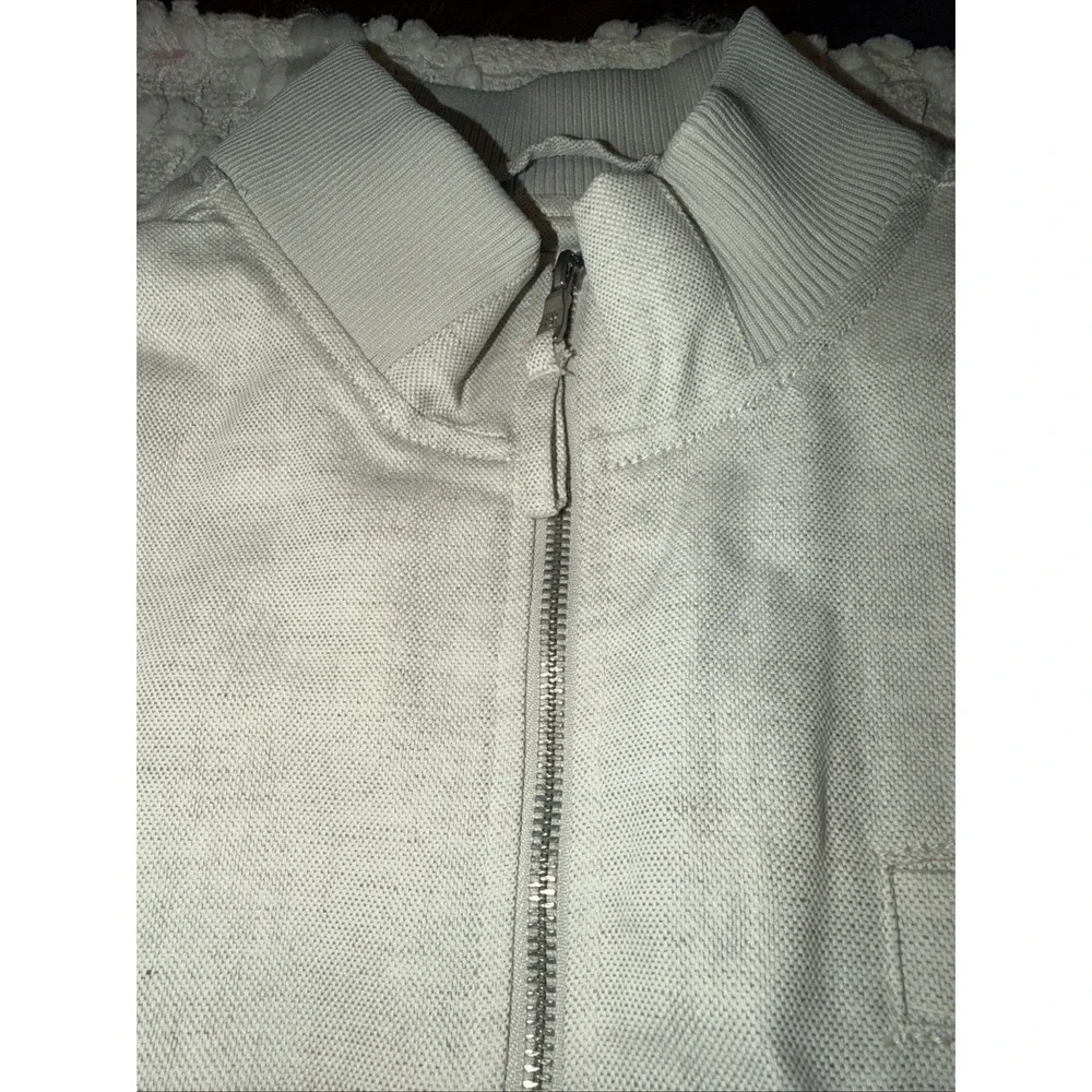 Banana Republic super nice